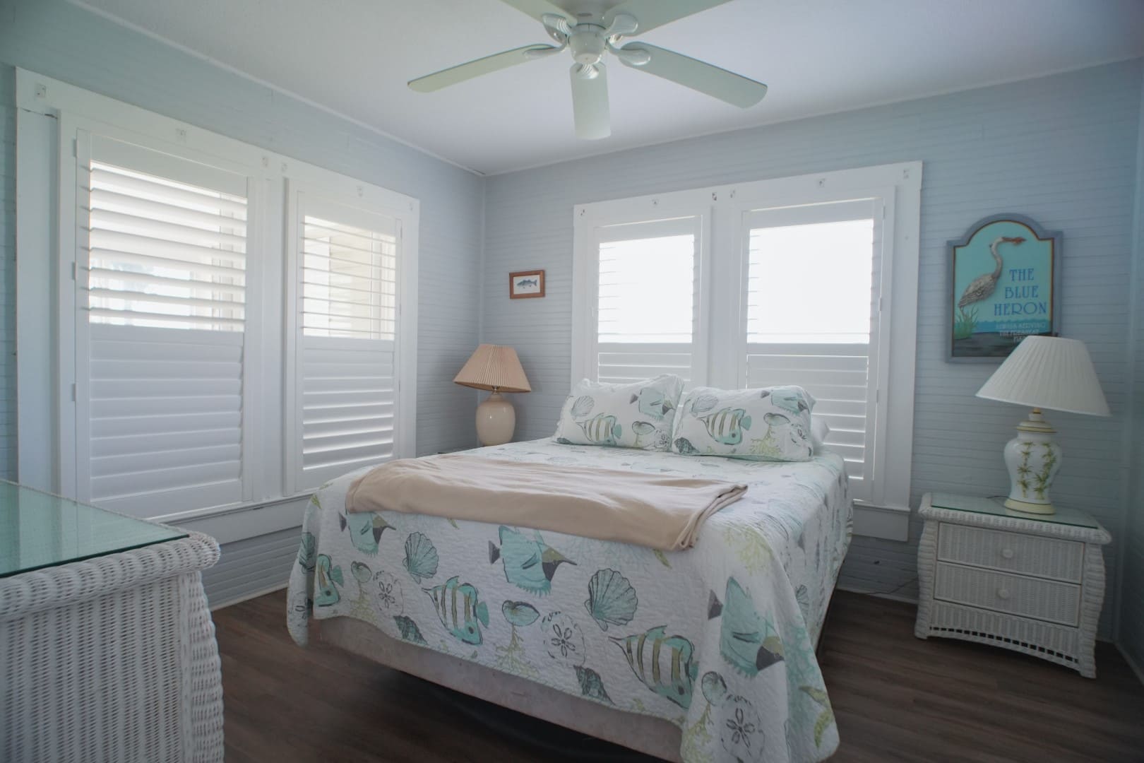 Queen bedroom inside the Large House